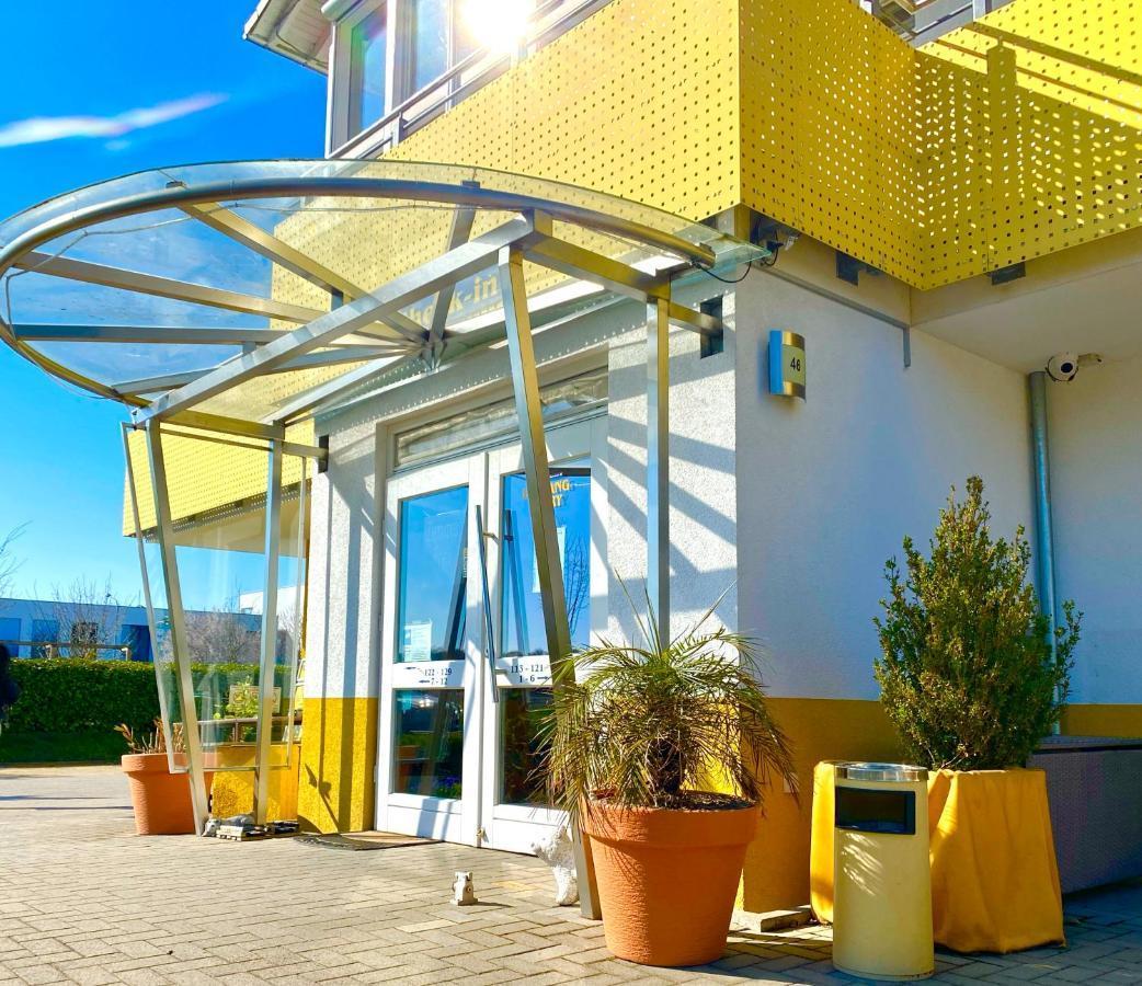 I-Motel โอเบิร์ทสเฮาเซน ภายนอก รูปภาพ