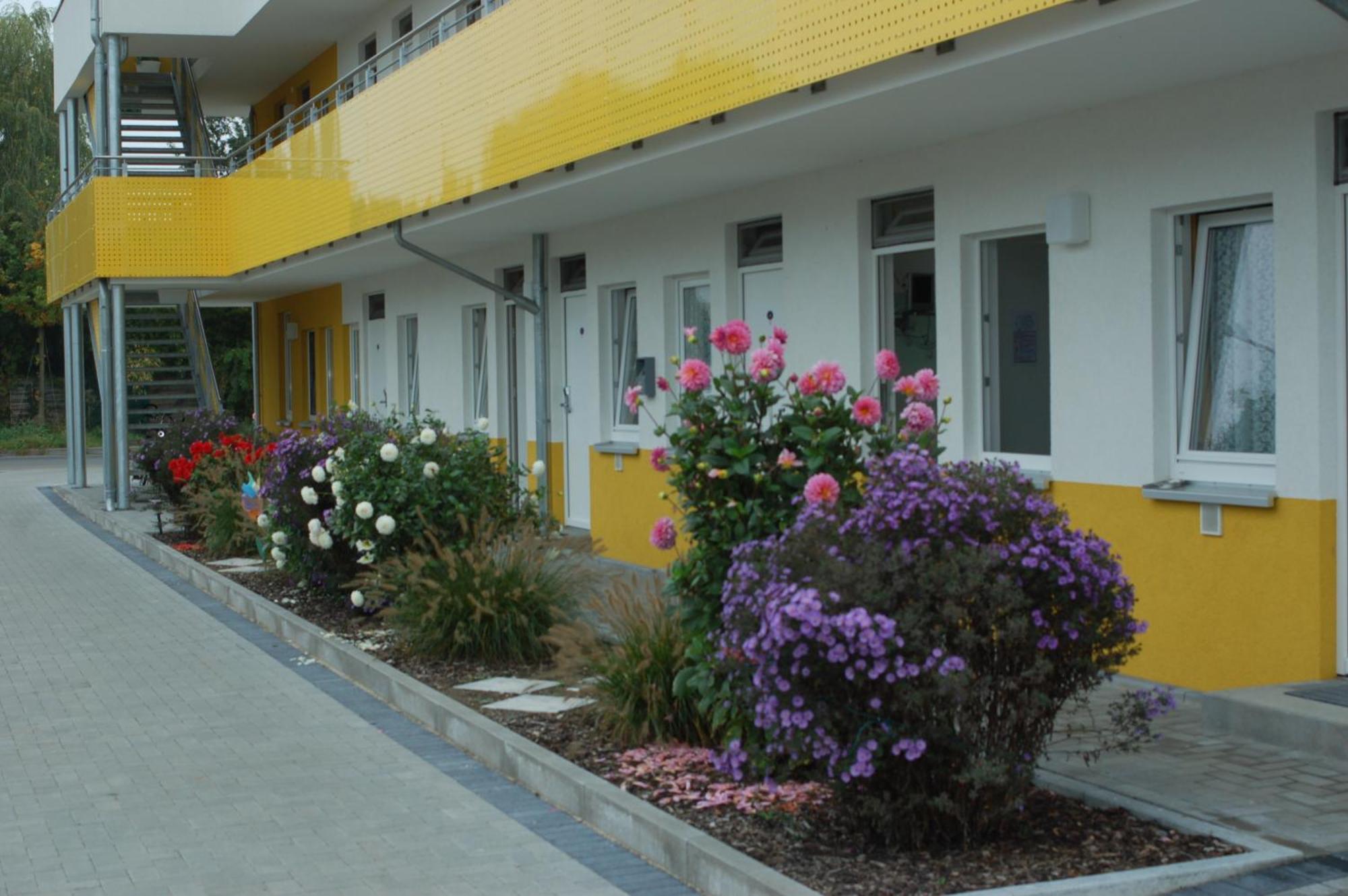 I-Motel โอเบิร์ทสเฮาเซน ภายนอก รูปภาพ
